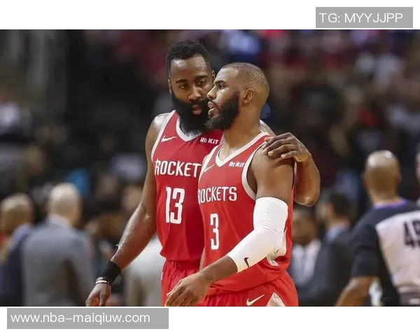 保罗谈与哈登的默契配合称一起打球的时光令人愉悦